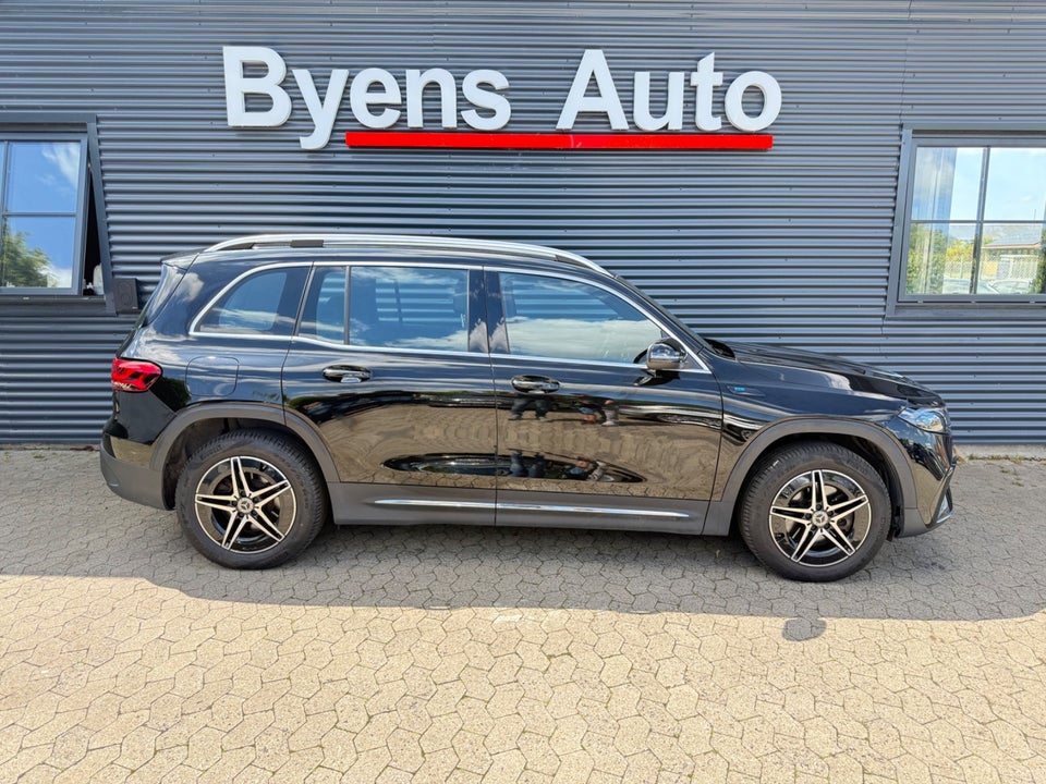 Mercedes EQB300 AMG Line 4Matic 5d