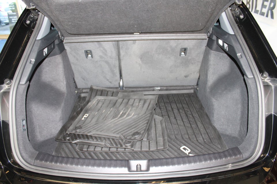 Audi Q4 e-tron 40 Advanced 5d