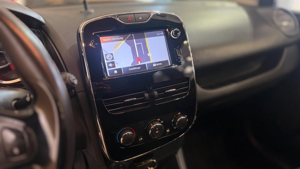 Renault Clio IV 0,9 TCe 90 Dynamique Sport Tourer 5d
