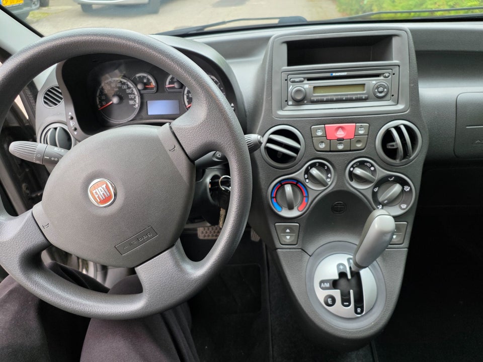 Fiat Panda 1,2 Dynamic Selespeed 5d