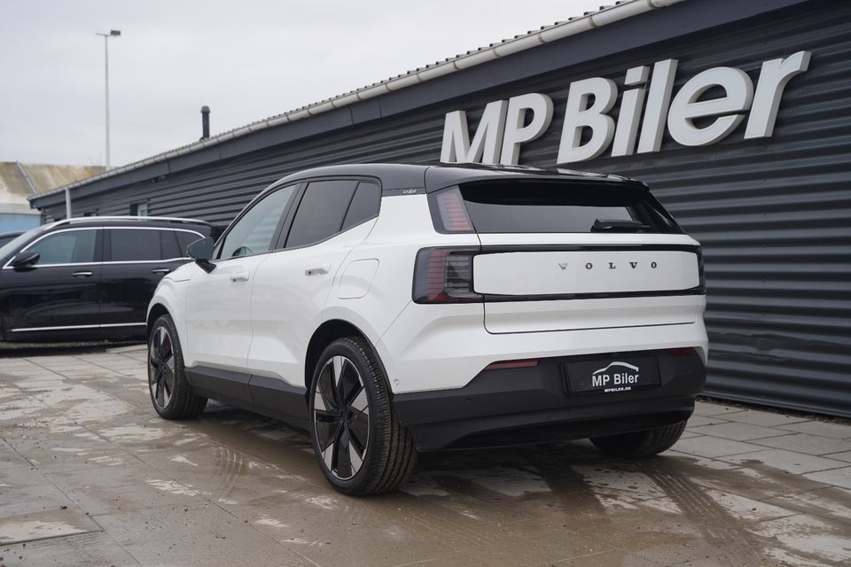 Volvo EX30 Twin Performance Ultra 5d