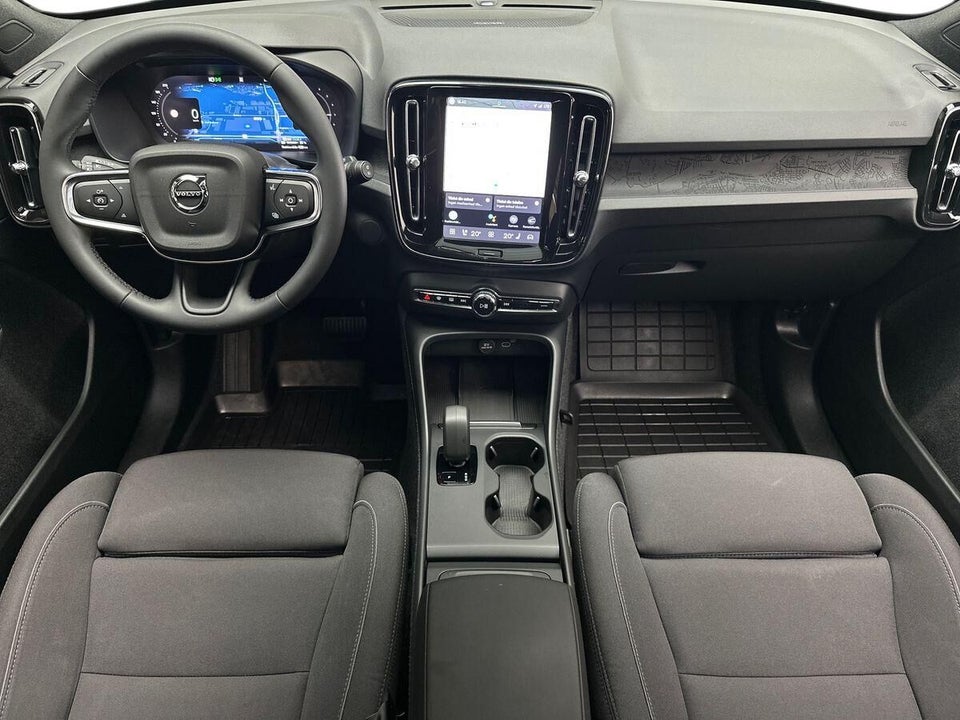 Volvo EX40 Extended Range Black Edition 5d