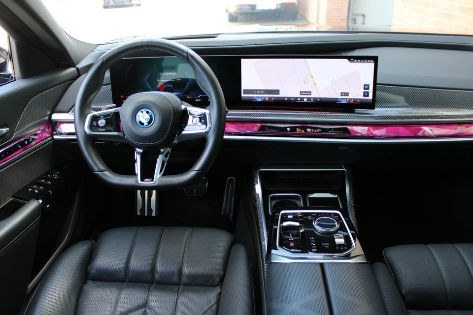 BMW i7 eDrive50 M-Sport 4d