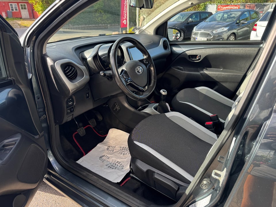 Toyota Aygo 1,0 VVT-i x 5d