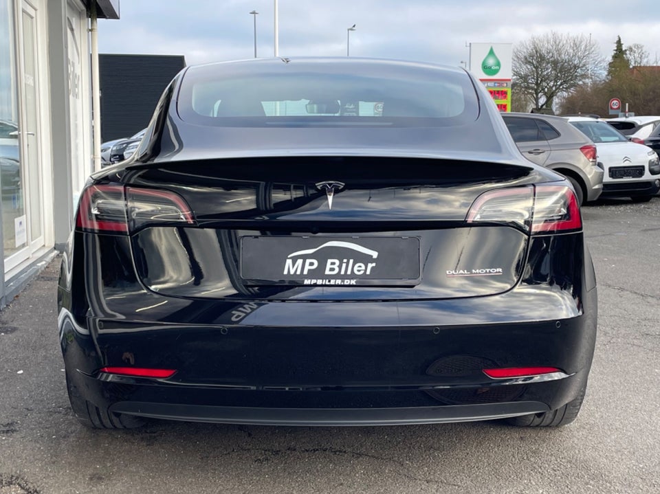 Tesla Model 3 Performance AWD 4d