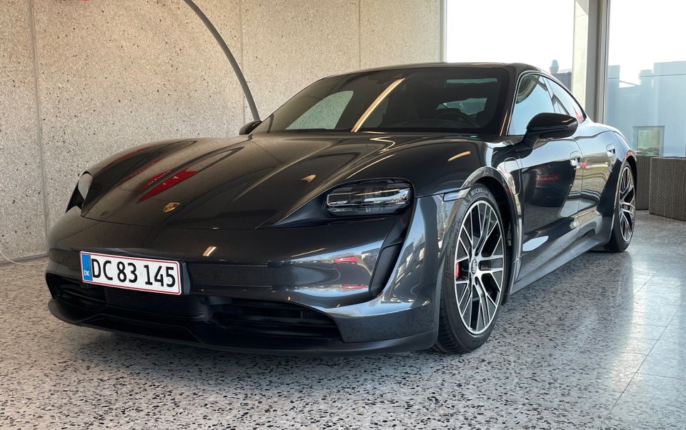 Porsche Taycan 4S 4d