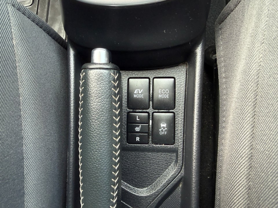 Toyota Yaris 1,5 Hybrid H2 e-CVT 5d