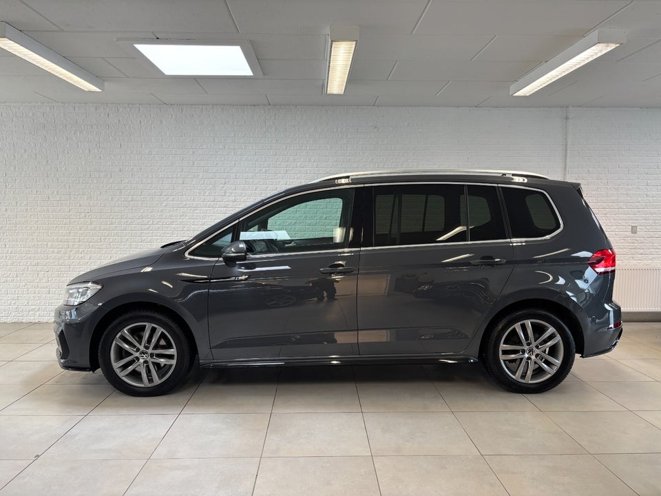VW Touran 1,5 TSi 150 R-line DSG Van 5d