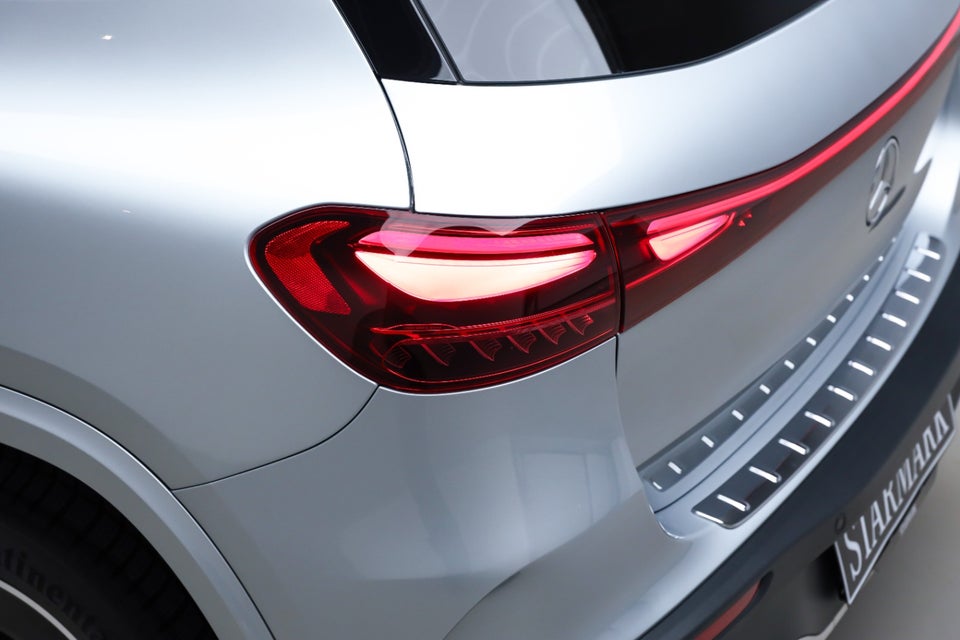 Mercedes EQA350 AMG Line Premium 4Matic 5d