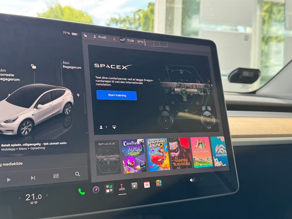 Tesla Model Y Long Range AWD 5d