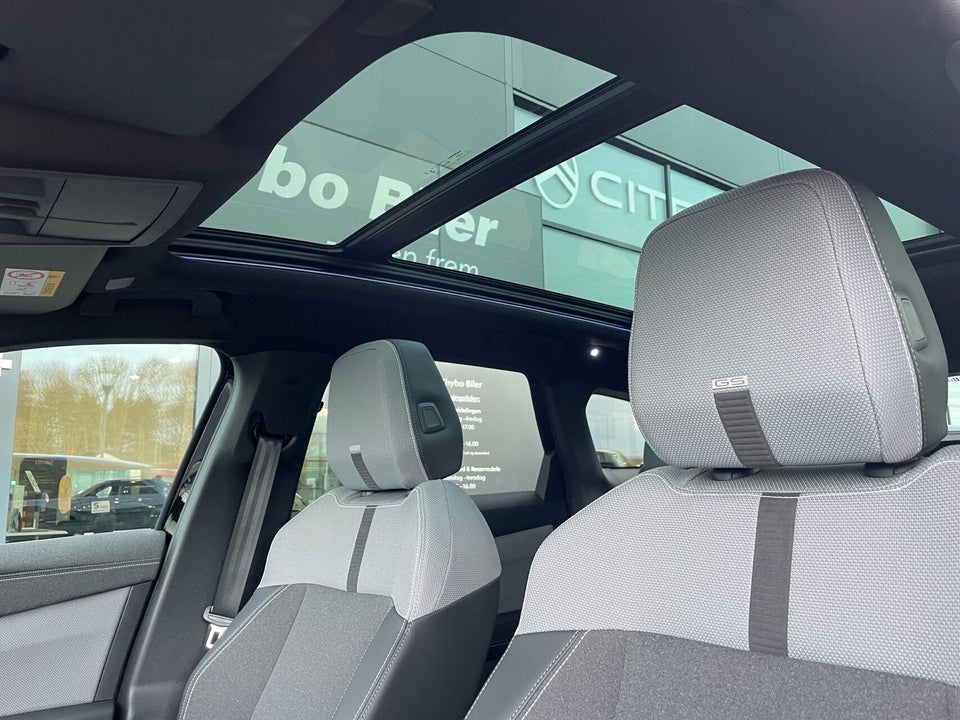 Opel Grandland-e 73 GS Sky 5d