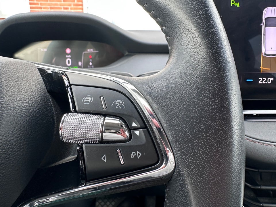 Skoda Enyaq 80 iV Suite 5d