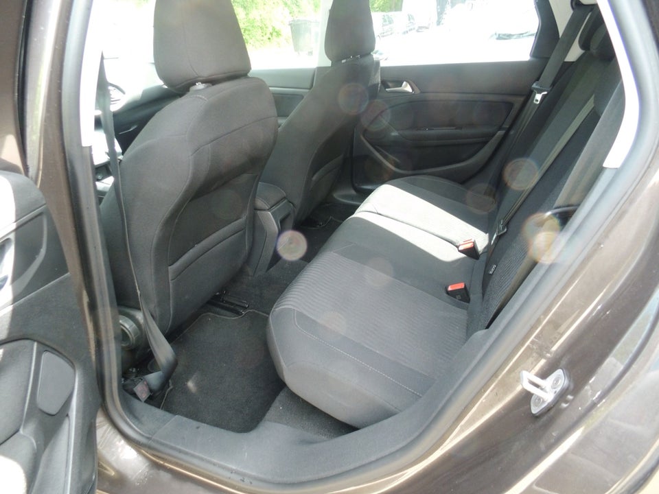 Peugeot 308 1,6 BlueHDi 120 Active SW 5d
