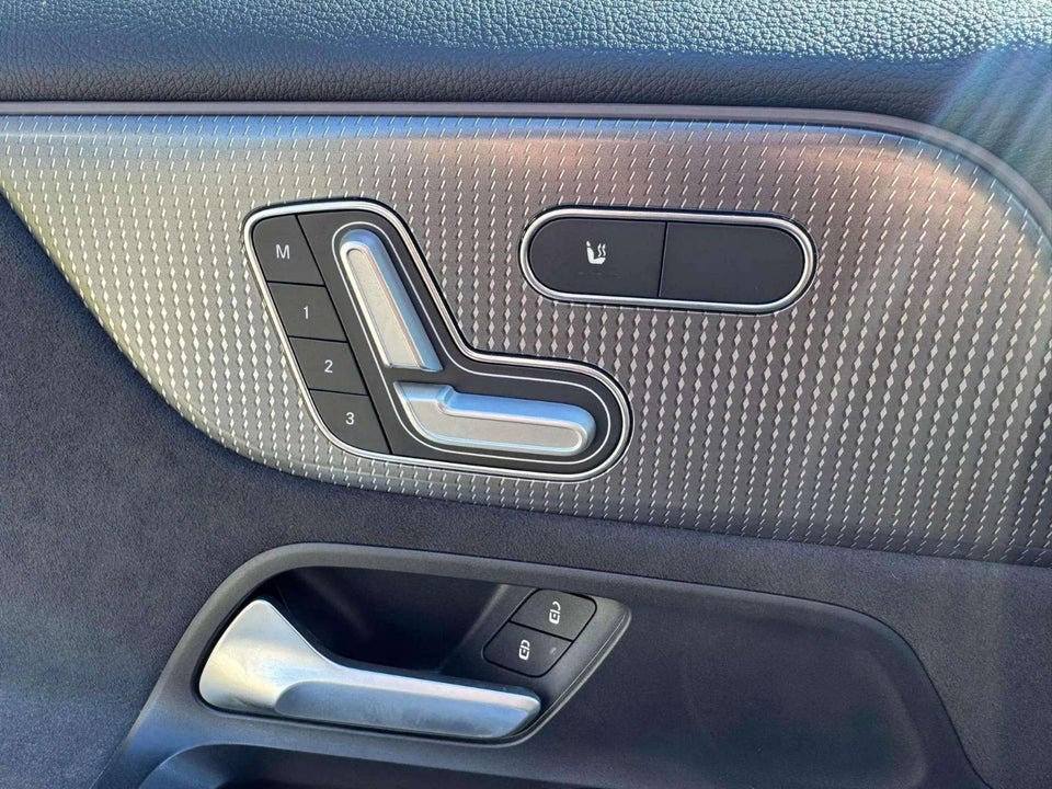 Mercedes EQA250 AMG Line 5d