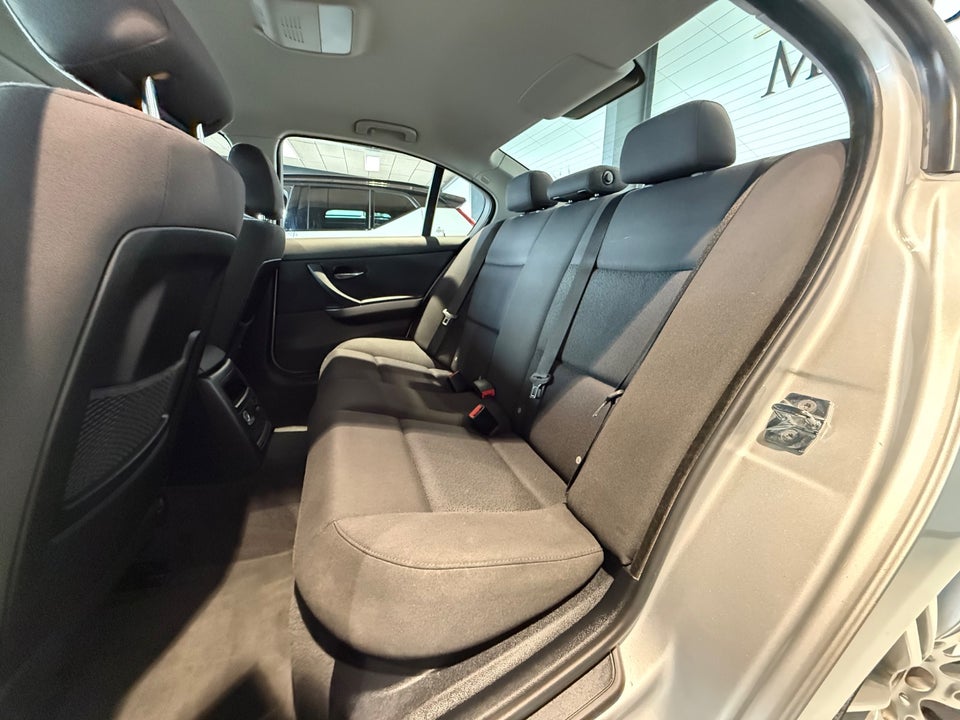 BMW 318d 2,0  4d