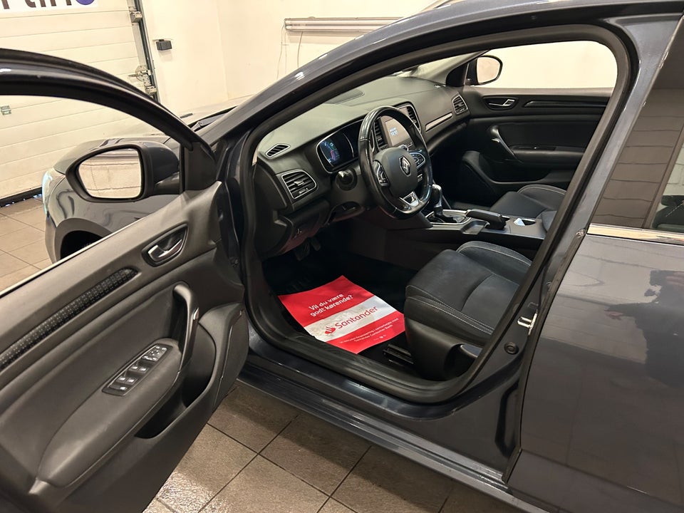 Renault Megane IV 1,5 dCi 110 Intens Sport Tourer EDC 5d