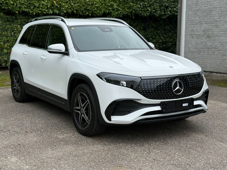 Mercedes EQB250+ AMG Line 5d