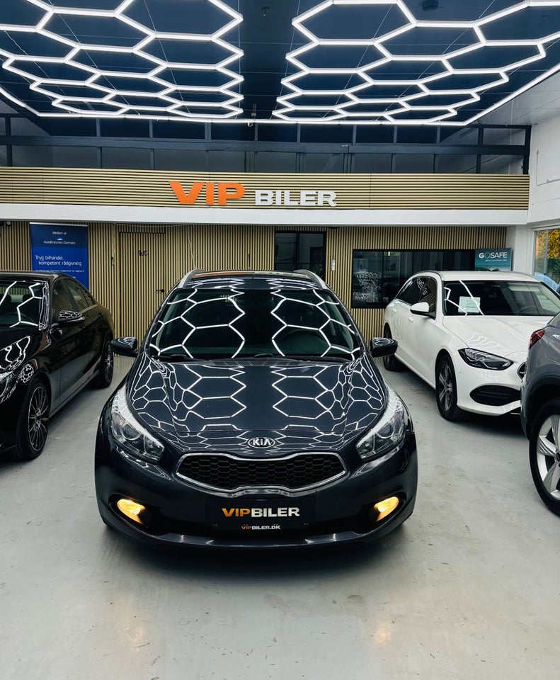 Kia Ceed 1,6 CRDi 128 Active SW 5d