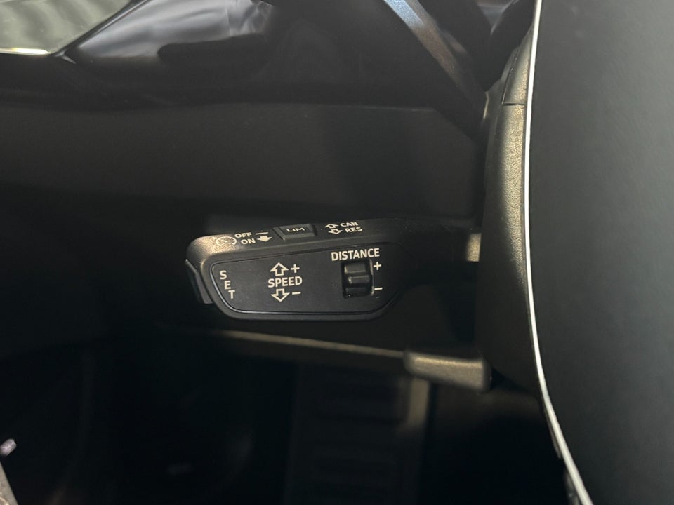 Audi e-tron S quattro 5d