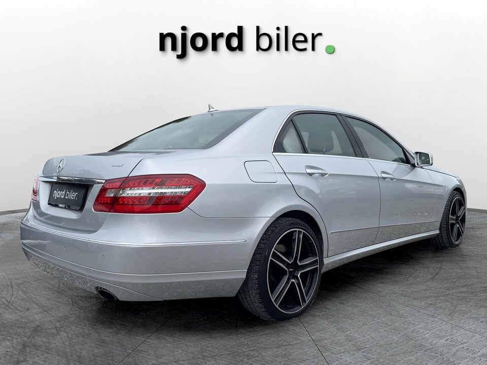 Mercedes E350 3,5 Elegance aut. 4Matic 4d