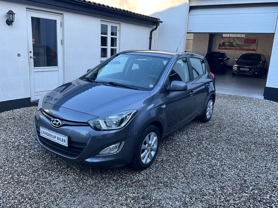Hyundai i20 1,25 Comfort 5d