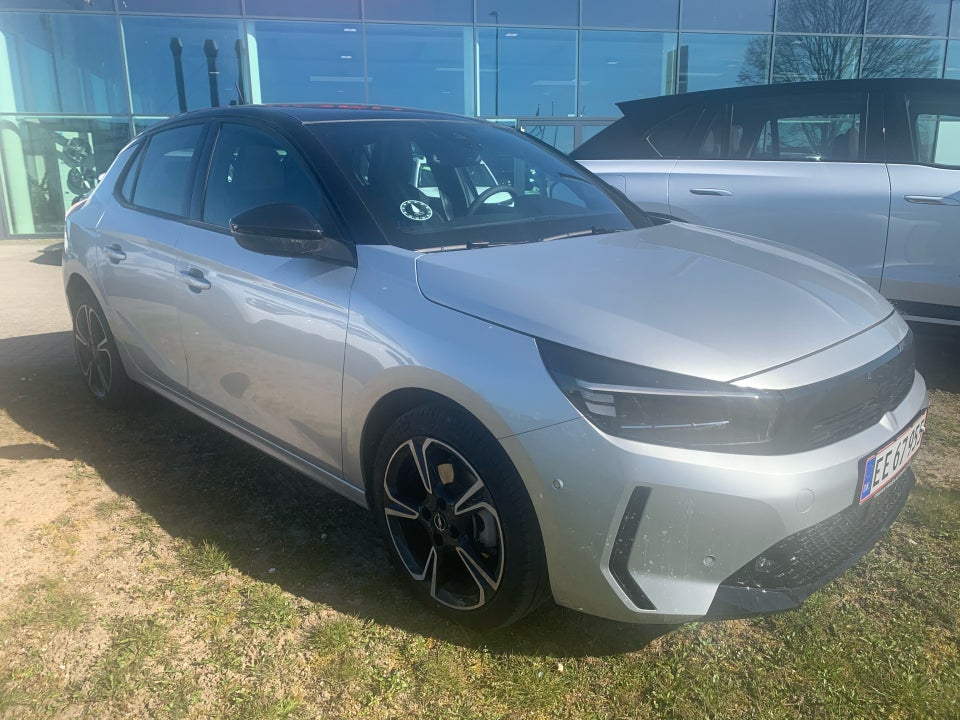 Opel Corsa 1,2 T 100 GS 5d