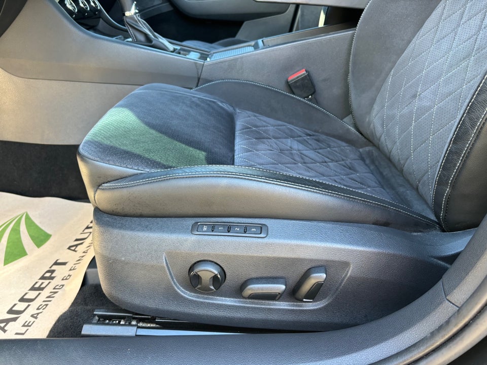 Skoda Superb 1,4 TSi iV Sportline DSG 5d