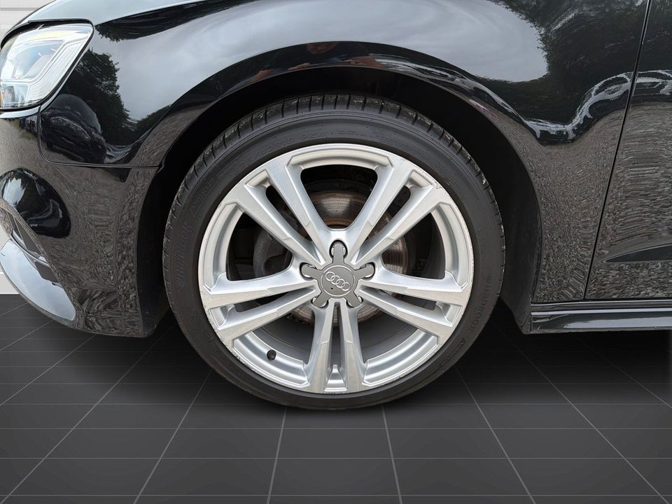 Audi A3 30 TDi Sport Limited Sportback S-tr. 5d