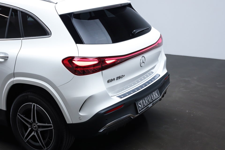 Mercedes EQA250+ AMG Advance Plus 5d