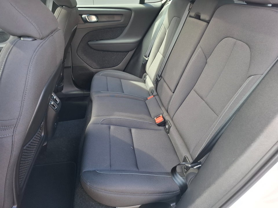 Volvo C40 P6 ReCharge Core 5d