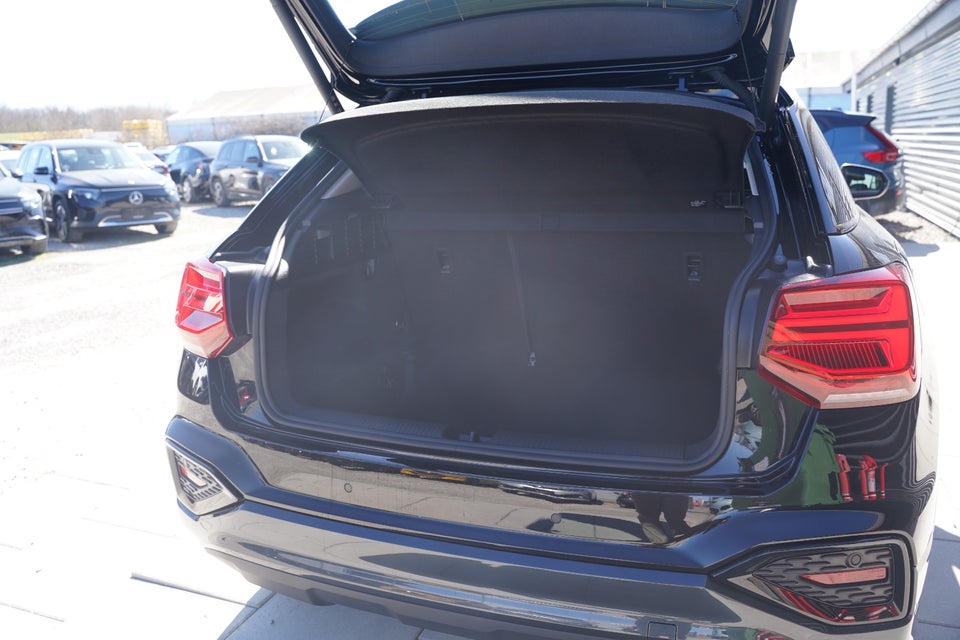 Audi Q2 35 TFSi Prestige S-tr. 5d