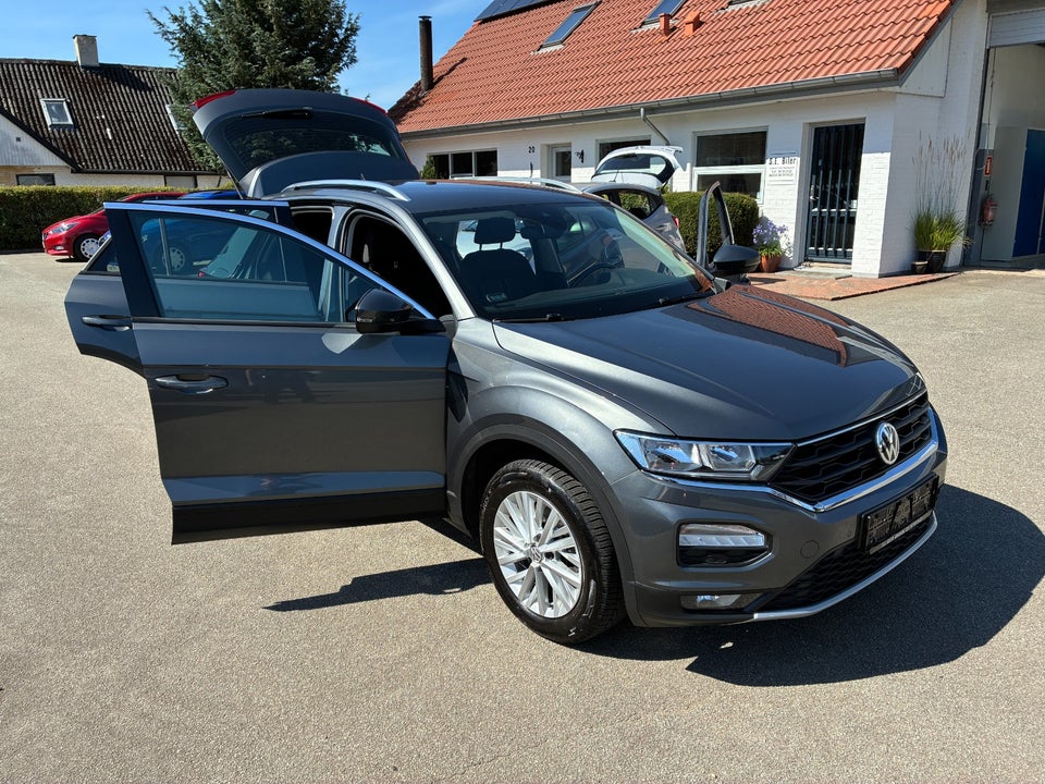 VW T-Roc 1,0 TSi 115 Style 5d