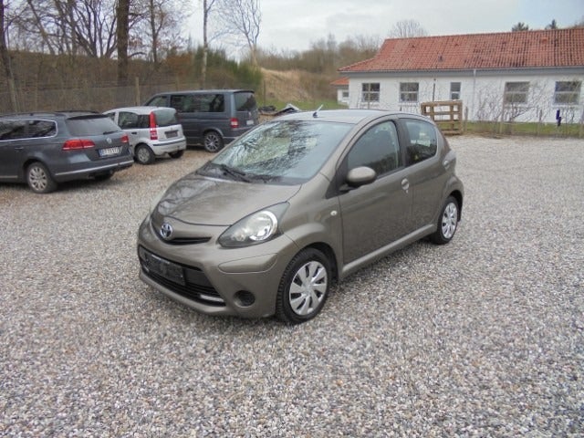 Toyota Aygo 1,0 VVT-i T2 Air 5d
