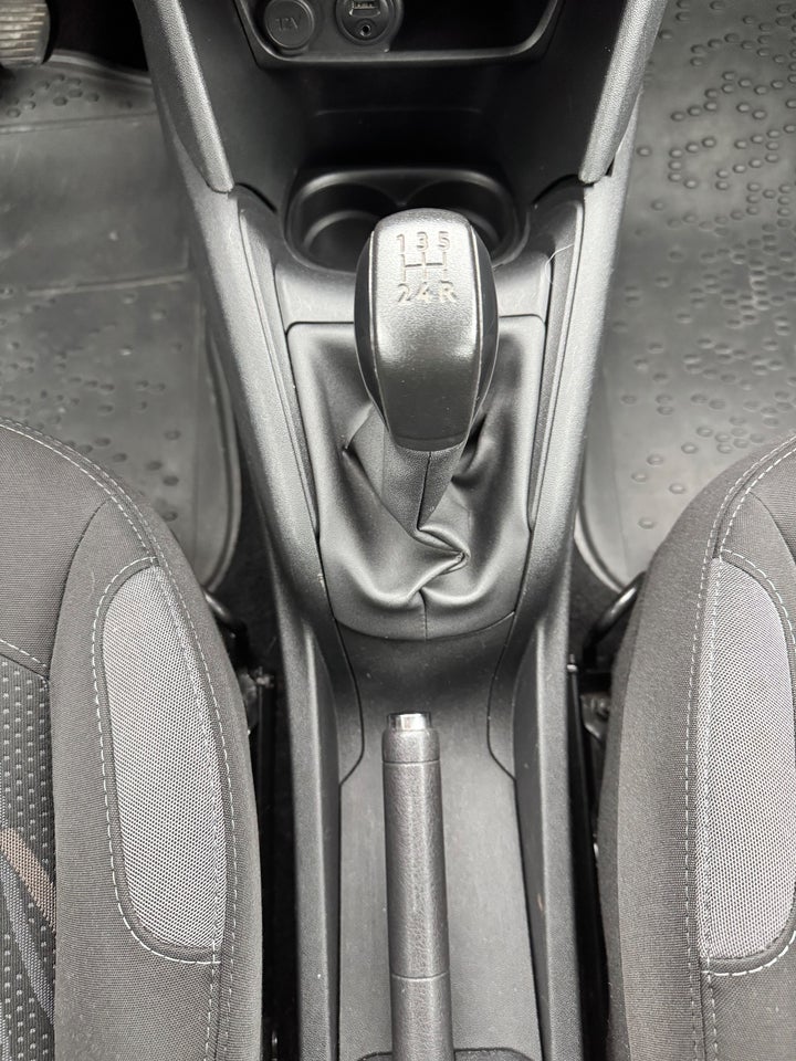 Peugeot 208 1,6 e-HDi 92 Active 5d