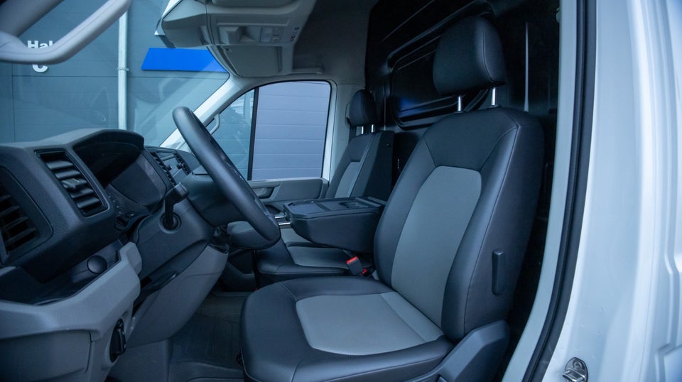 VW Crafter 35 2,0 TDi 102 Kassevogn L3H2