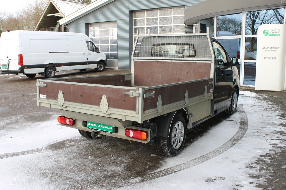 Toyota ProAce 2,0 D 120 Medium Base++ Chassis 2d