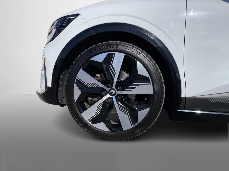 Renault Megane E-Tech 60 Techno 5d