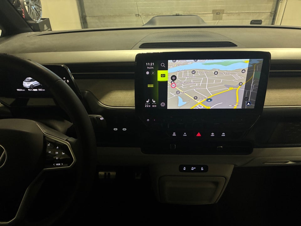 VW ID.Buzz 77 Pro SWB 5d