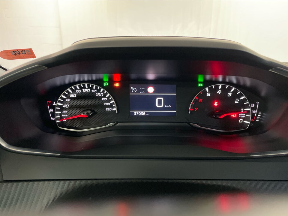 Peugeot 208 1,2 PureTech 100 Evolution 5d