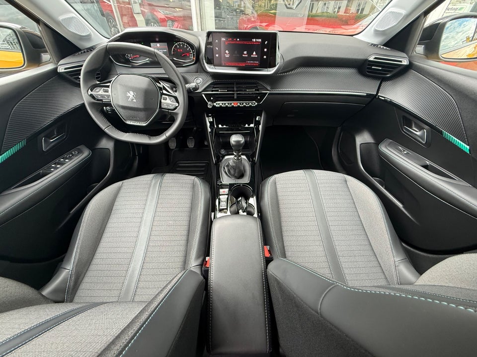 Peugeot 208 1,2 PureTech 100 Allure 5d