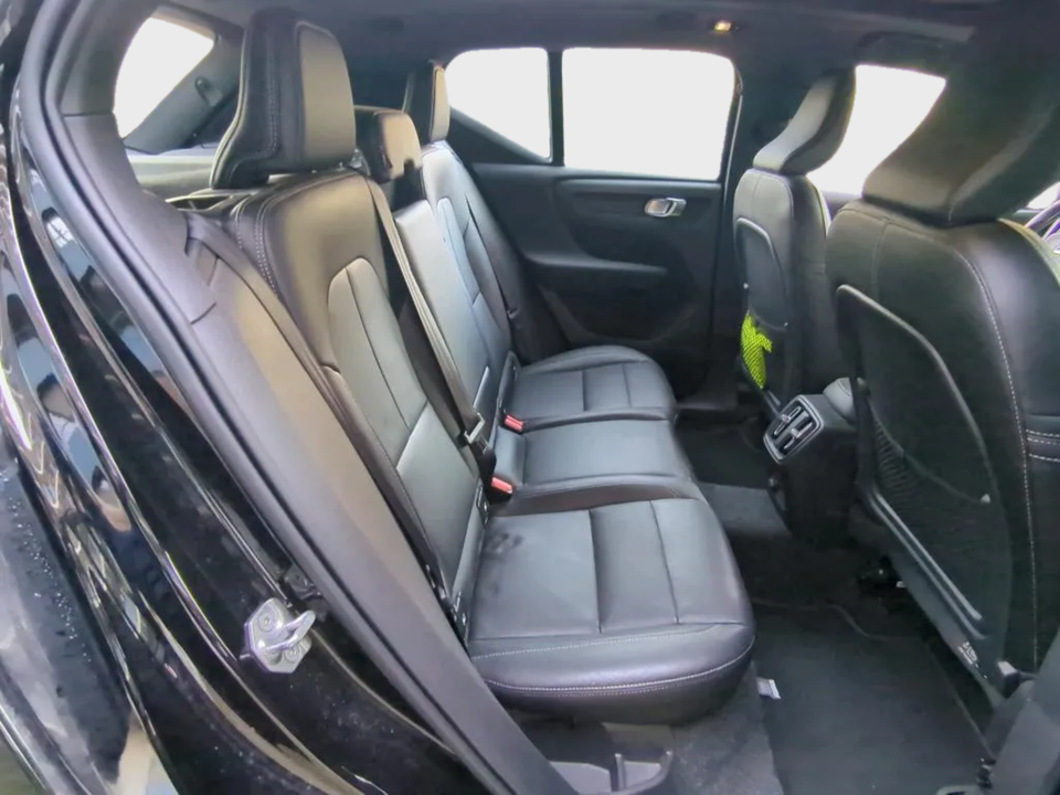 Volvo XC40 P8 ReCharge Twin R-Design 5d