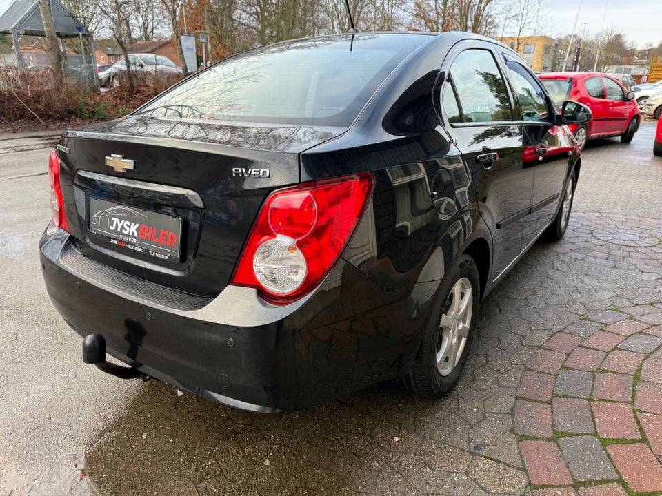 Chevrolet Aveo 1,2 LT 4d