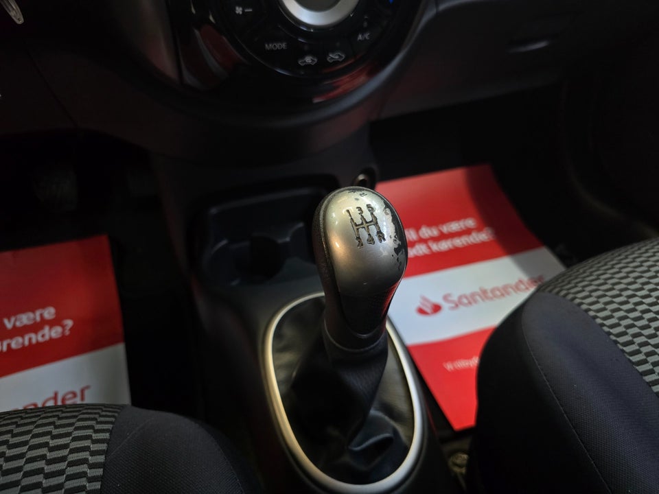 Nissan Micra 1,2 Tekna 5d