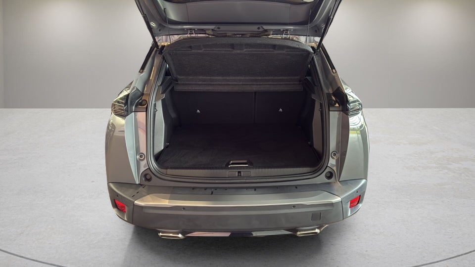 Peugeot 2008 1,2 PureTech 130 First Selection EAT8 5d
