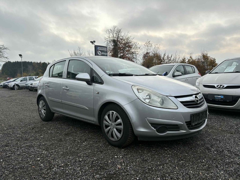 Opel Corsa 1,2 16V Enjoy 5d