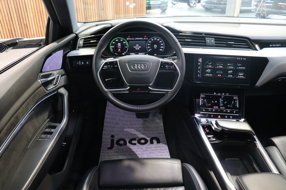 Audi e-tron 55 S-line Sportback quattro 5d