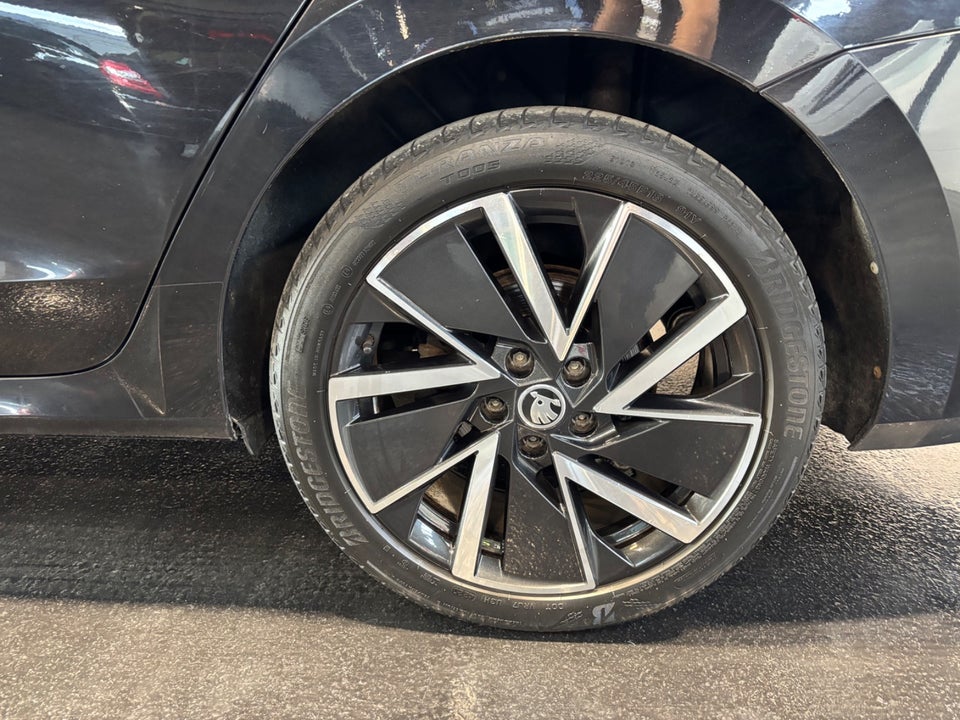 Skoda Octavia 1,4 TSi iV Combi DSG 5d