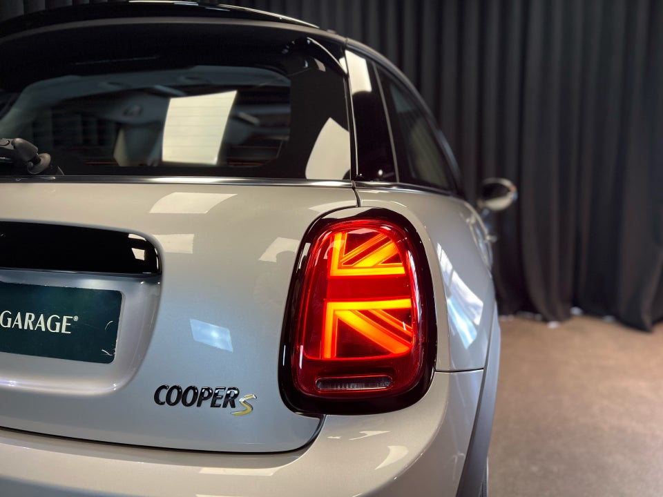 MINI Cooper SE Classic Trim 3d