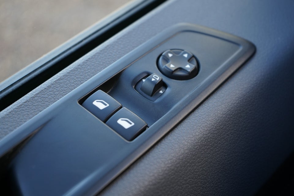 Peugeot Expert 2,0 BlueHDi 122 L2 Plus Van