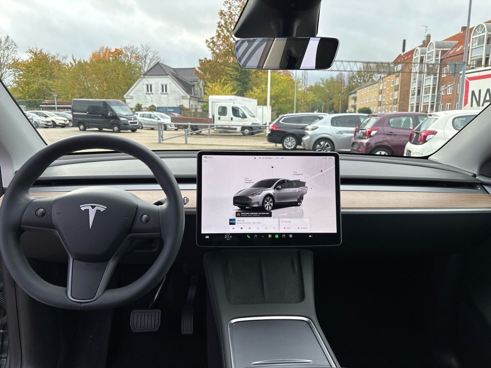 Tesla Model Y Long Range AWD 5d